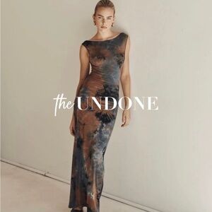 Elegant Tie-Dye Maxi Dress